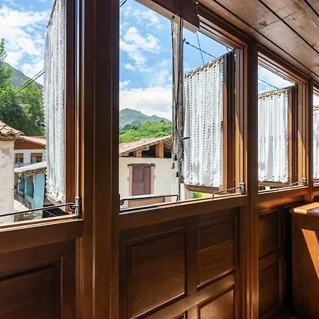 Alpesi faház Casa Rural Madriles *